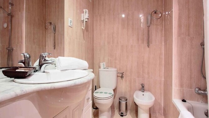 Magic Aqua Rock Gardens Hotel